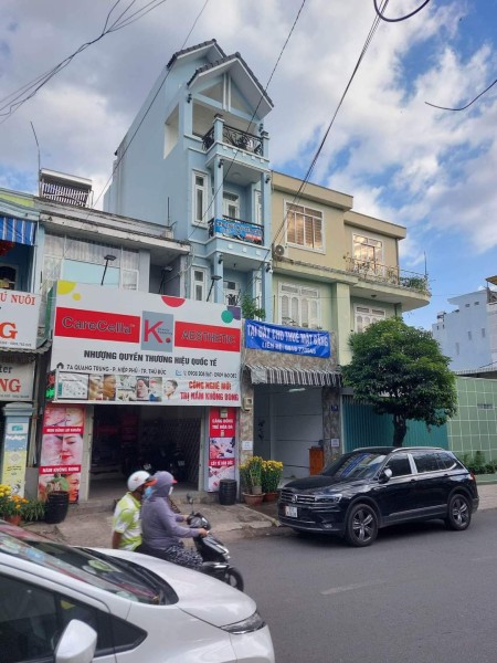 Cho thuê mặt bằng Ngã 4 Coopmart Thủ Đức- 56m2