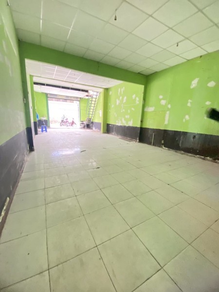 Cho thuê MTKD thông Lũy Bán Bích quận Tân Phú 5 x21m -2T -13 triêu TL