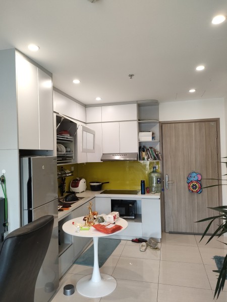 Bán căn 1 ngủ full đồ sẵn sổ 1,890 bao phí
