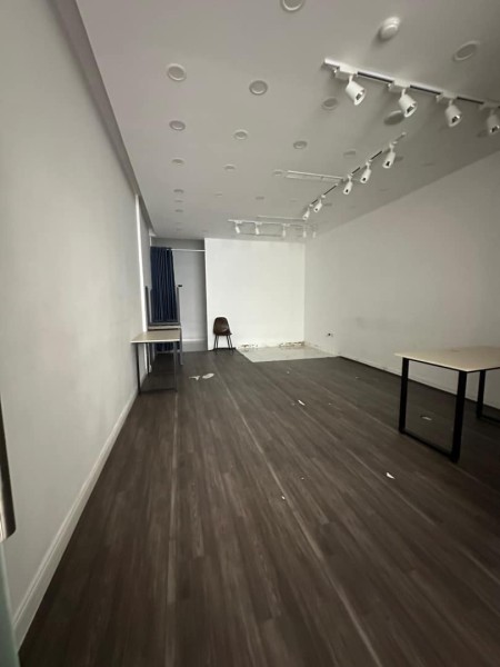 BÁN NHÀ MẶT PHỐ NGUYỄN CHÍ THANH - LÁNG KHU VỰC KINH DOANH SẦM UẤT NHẤT