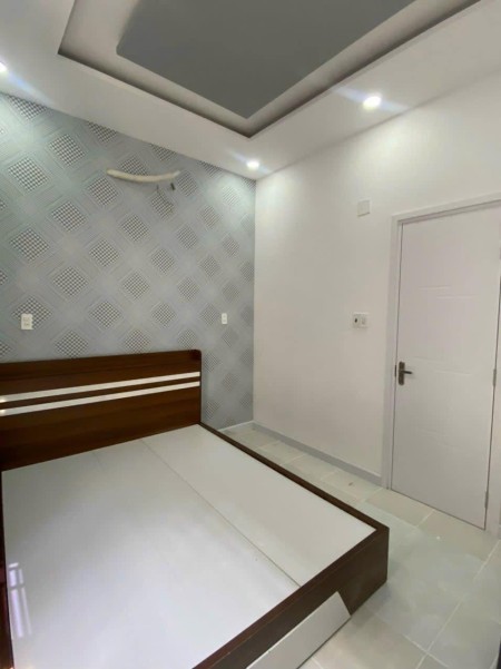 Gấp bán nhà hẻm 1 sẹt CMT8 Q10, ngang 3,5 x 12m, giá chỉ 5.1 tỷ