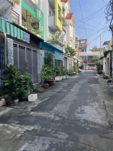 Bán Nhà 2 tầng – HXH sát cửa cách 1 căn thôngPhường Tân Quý Quận Tân phú – Giá 1,85tỷ