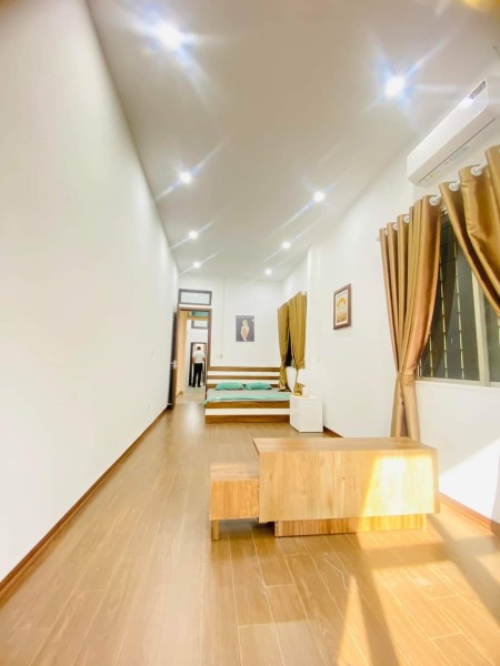 Chỉ hơn 3 tỷ có ngay nhà mặt phố Trung Tả, Đống Đa, DT 34m² x 5 tầng