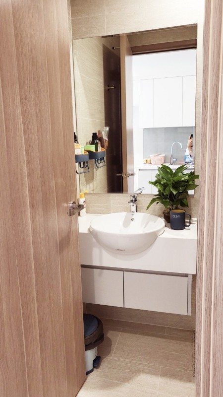 Bán nhanh căn Studio 32m², full nội thất, giá 1.470 tỷ bao phí Vinhomes Smart City
