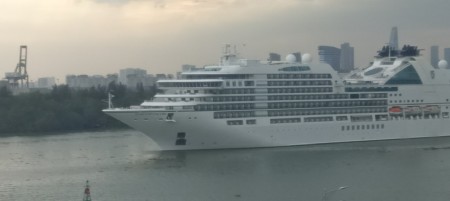 Đi đến slide 10