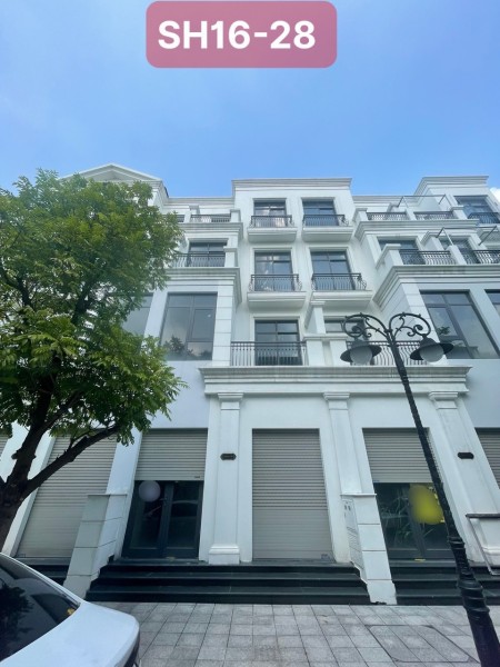 Shophouse San Hô đối diện 60 tòa chung cư giá 13.6 tỷ Vin Gia Lâm (0985941715)