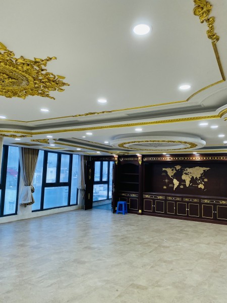 Bán nhà mặt tiền nội thất đẹp dọn vào sử dụng ngay