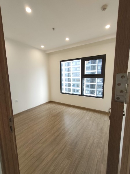 Bán căn hộ 2N2WC + 64m2 Smart City giá 3,7x tỷ