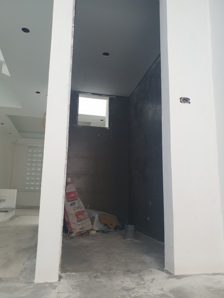 Bán nhà tại ngõ 142 Lệ Mật Long Biên