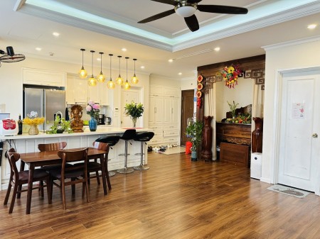 Bán gấp căn 3 ngủ rẻ đẹp full nội thất tại Goldmark City