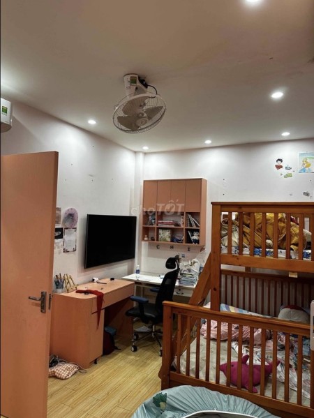Bán biệt thự siêu đẹp mặt tiền đường xe hơi Vườn Lài P. APĐ Q12