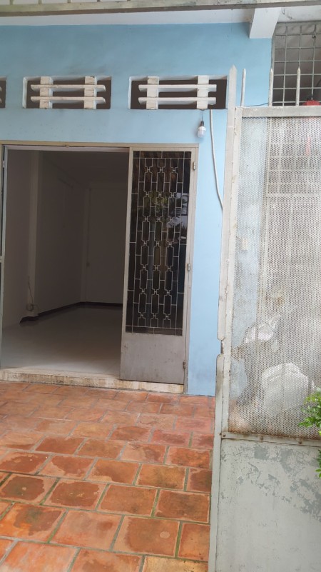 Cho thuê mặt bằng làm văn phòng, kho hàng, lớp học gần Etown