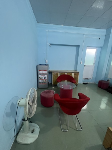 Phòng trọ ngay mặt tiền đường Trần Trọng Cung, ngay khu dân cư cao cấp Nam Long.