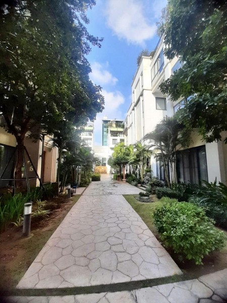 Biệt Thự Lô Góc phố Vũ Ngọc Phan – Resort 5sao – An Sinh Tuyệt Đỉnh . Giá 80tỷ