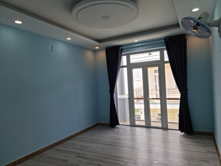 Cho thuê phòng 25m2 đầy đủ nội thất Huỳnh Tấn Phát Q7