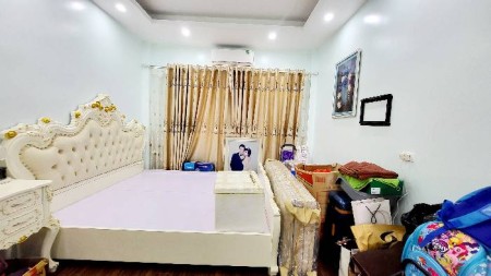 BÁN NHÀ HOÀNG MAI, 32m2, 5 TẦNG, NGÕ NÔNG RỘNG, GIÁ NHỈNH 3 TỶ