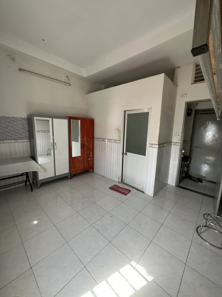 Cho thuê phòng trọ giá rẻ ở Gò Vấp phòng rộng 20m2, khu an ninh, yên tĩnh, giá tốt