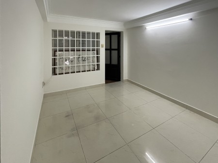 Bán nhà 4 tầng (1 trệt, 3 lầu) đường Hậu Giang P4 quận Tân Bình giá thương lượng