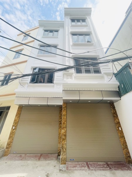 Bán Nhà mới xây tại Miêu Nha, Tây Mỗ, 5 tầng, diện tích 46,5m2, ô tô đỗ trước cửa, giá: 4,65 tỷ.