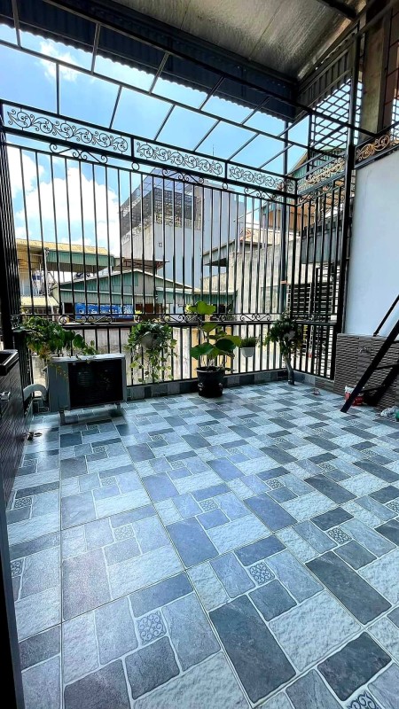 Bán gấp nhà mặt ngõ đường Hoàng Mai, DT 43m², mặt tiền 4.2m