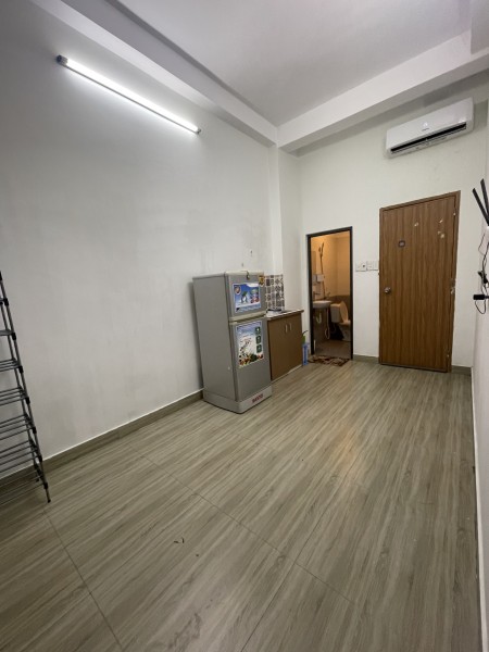 cho thuê phòng 4tr5 có ban công + nội thất