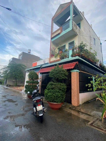 Nhà 1 trệt 2 lầu P. Bình Chiểu SHR đg oto chỉ 3.350 tỷ TL