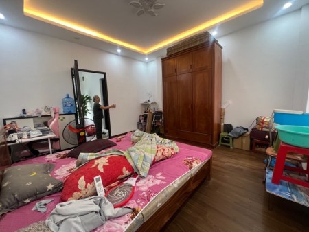 Đi đến slide 4