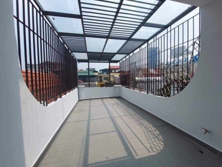 Bán nhà 5 tầng phố Thái Hà - Đống Đa, 10.8 tỷ