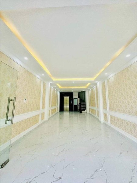 Bán nhà 6 tầng mặt đường Lê Trọng Tấn - Hà Đông, có thang máy, giá 12.7 tỷ