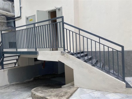 Bán tòa nhà 12 tầng mặt phố tại quận trung tâm HÀ NỘI, GIÁ 275 TỶ