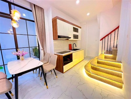 Bán nhà đẹp 51m2, thiết kế 4 tầng phố Cự Lộc - Thanh Xuân, giá bán 5.28 tỷ