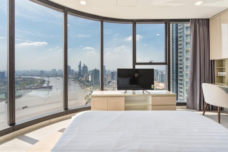 Cần bán căn hộ 2PN 78.5m2 view sông trực diện Phường Bến Nghé Quận 1, HĐT cao chỉ với 3.8 tỷ