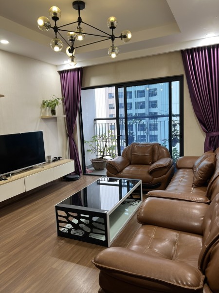 Cho thuê căn hộ chung cư Ecohome 3. 70m2. 2 PN,2VS. 5 tr/th. LH 0969760784