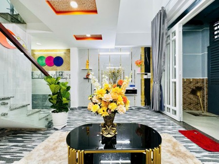 Bán căn nhà phố 4,02x10m đường Nguyễn Văn Lượng.