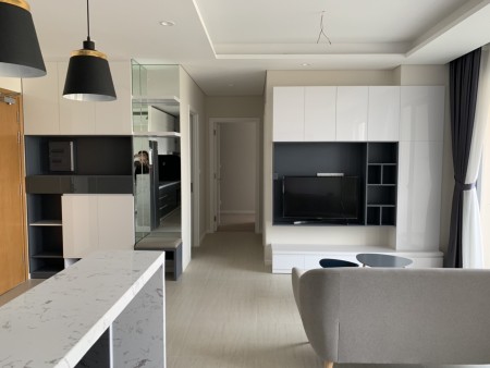 Cho thuê căn 2 phòng ngủ nội thất tối giản hiện đại và đẹp - Đảo Kim Cương Q2