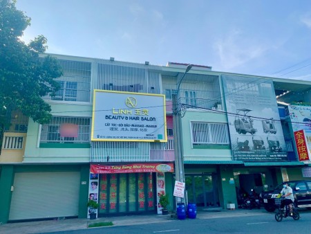 Cho thuê nhanh nhà phố Nguyên Căn đẹp, vừa ở vừa kinh doanh tại Vsip 1, Bình Dương