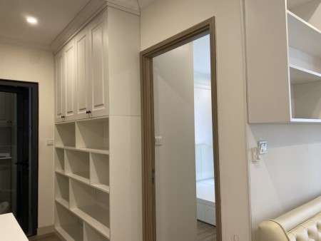 Cho thuê 2N1WC full đồ đẹp xinh 12tr/tháng S302 Vinhomes Smart City