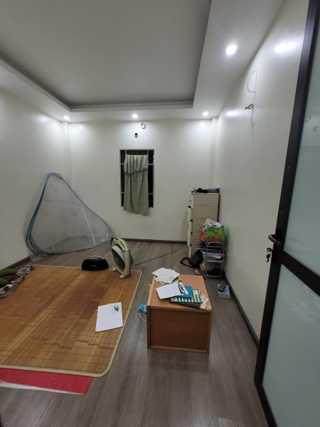 Bán nhà đẹp tại Nam Dư, diện tích 47m², giá nhỉnh 4 tỷ.