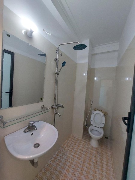 Chính chủ cần bán gấp căn nhà đẹp tại xóm Hoa, Phú Mỹ Mỹ Đình.