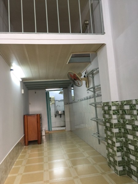 Cho thuê căn hộ mini có gác lửng 26m2 số 22 Nguyễn Trãi P Bến Thành Q1