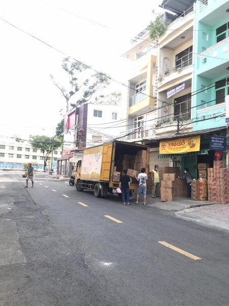 Nhà đẹp, hẻm nhựa 8M ngay 3/2 với Tạ Uyên, DT: 4.1X15, 3 tầng + Lửng, 9 tỷ