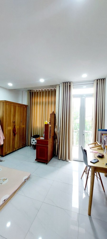 Đi đến slide 4