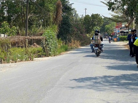 Đi đến slide 4