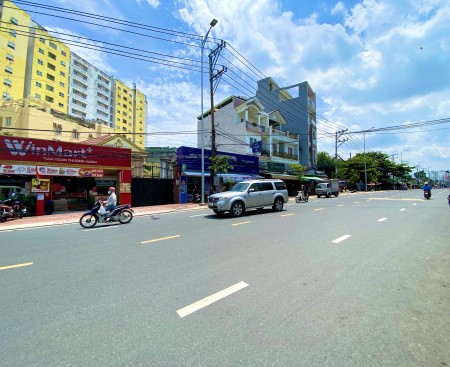 Bán nhà 290m2 hẻm xe tải gần mặt tiền Lê Văn Chí Thủ Đức giá 13.5 tỷ