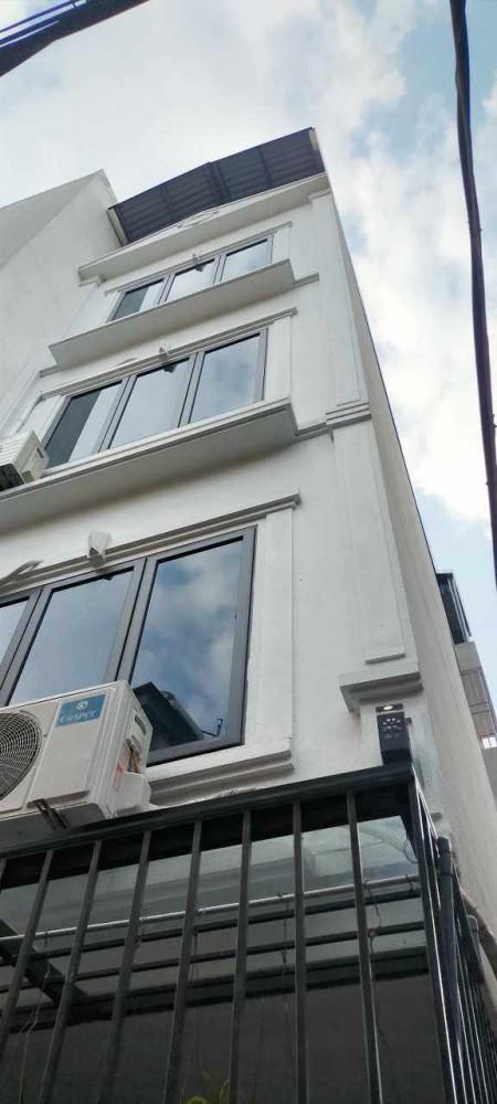 Bán nhà lô góc 2 thoáng Cầu Giấy – Diện tích 48M2 – 4Tầng – MT 4M giá nhỉnh 7 tỷ