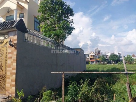 Bán gấp lô đất 128m2 Thới Tam Thôn 18, Hóc Môn, sổ hồng riêng 1ty120