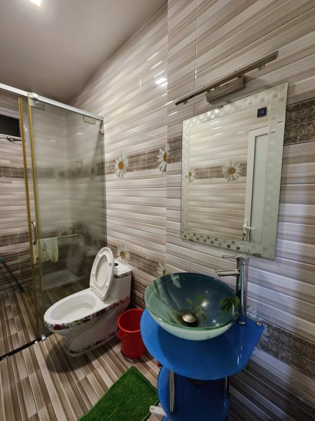 Bán nhà quận 10, 5 tầng nhà đẹp