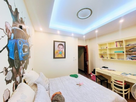 Bán nhà cực hiếm Đống Đa - nhỏ nhưng có võ - 20m2 - 4 tầng siêu đẹp, nhỉnh 1.9 tỷ - mặt tiền rộng.