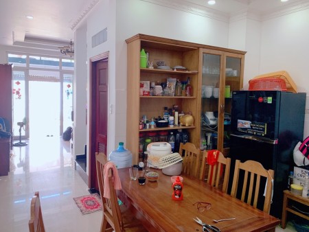 Bán nhà HXH gần đường Đỗ Xuân Hợp Quận 9 - SHR 5m x 20m giá 7.3 tỷ