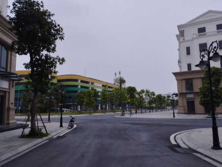 Đi đến slide 2